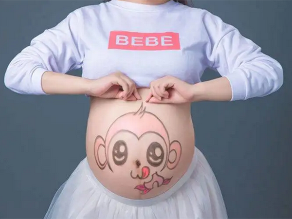 为什么B超查了七次是女孩生下来是男孩呢？